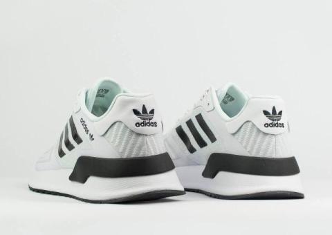 Кроссовки Adidas XPLR-4 White / Black Str.