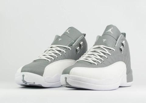 Кроссовки Nike Air Jordan 12 Stealth