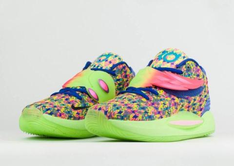 Кроссовки Nike Multicolor