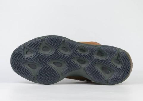 Кроссовки Adidas Yeezy Boost 700 v3 Copper Fade