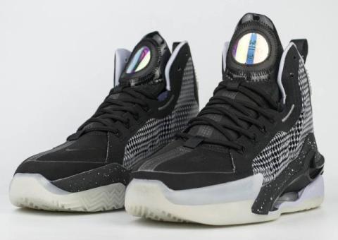 Кроссовки Nike Air Zoom G.T. Jump Own Space