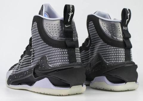 Кроссовки Nike Air Zoom G.T. Jump Own Space