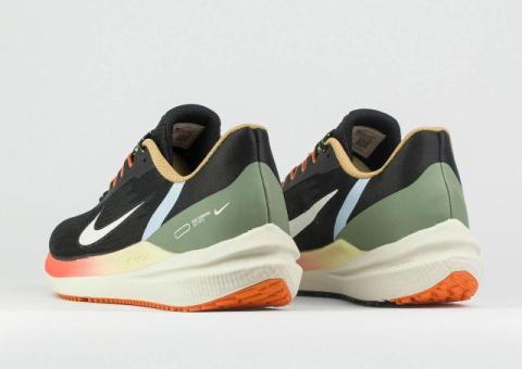 Кроссовки Nike Black / Green / Orange