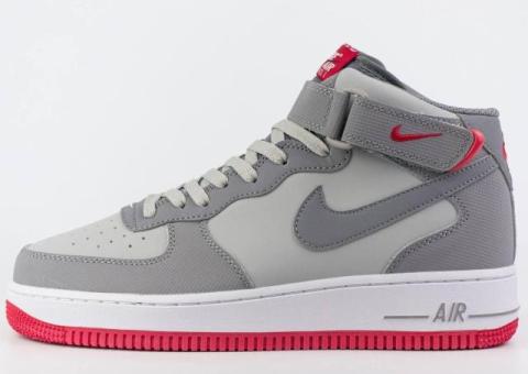 Кроссовки Nike Air Force