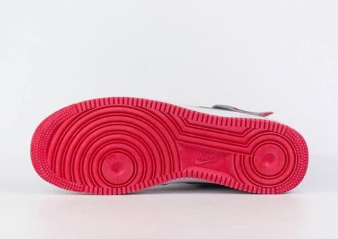 Кроссовки Nike Air Force