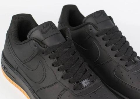 Кроссовки Nike Air Force / Gum