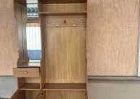 Продам шкаф в прихожую