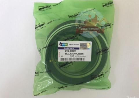 Ремкомплект г/ц ковша 2440-9237KT (401107-00293A) Doosan S200W-V, S220LC-V