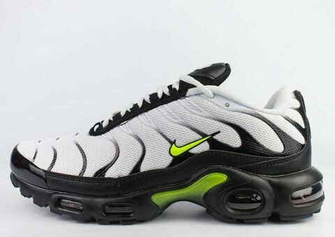 Кроссовки Nike Air Max Plus Tn Wh. / Black / Volt