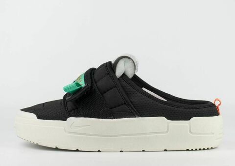 Тапочки женские Nike Offline Black / White