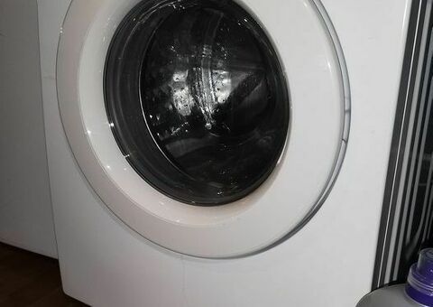 Пральна машина Samsung Eco Bubble.