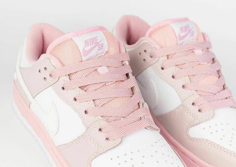 Кроссовки Nike SB Dunk Low Wmns Pink / White
