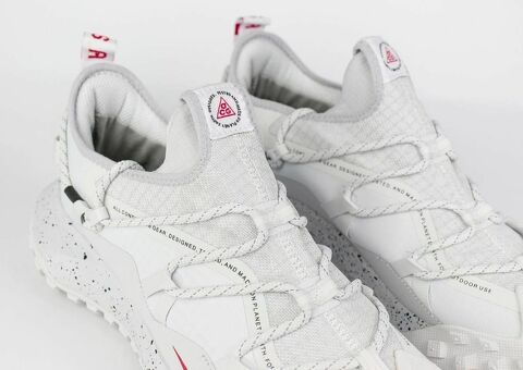 Кроссовки Nike ACG Mountain Fly Low Gtx White / Red
