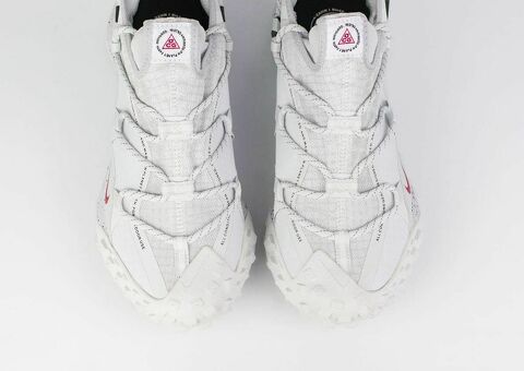 Кроссовки Nike ACG Mountain Fly Low Gtx White / Red