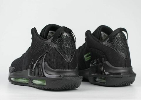 Кроссовки Nike LeBron Witness 7 Black