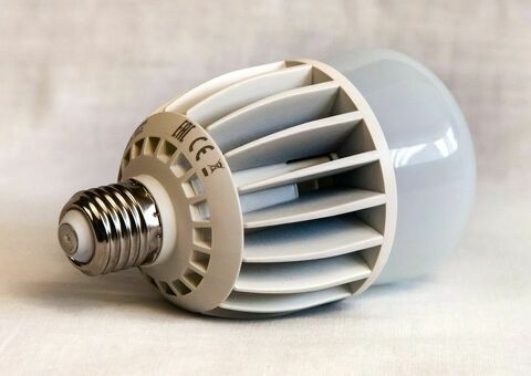 Светодиодная лампа VOLPE LED-M80-25W