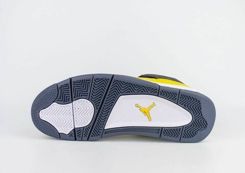 Кроссовки Nike Air Jordan 4 Lightning 2021