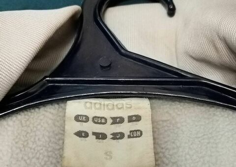 Ветровка Adidas