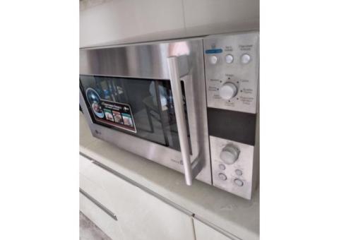 Микроволновая печь LG MC-8483NL