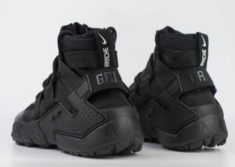 Кроссовки Nike Air Huarache Gripp Triple Black