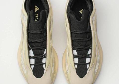 Кроссовки Adidas Yeezy Boost 700 v3 Azael