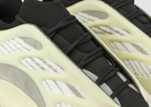 Кроссовки Adidas Yeezy Boost 700 v3 Azael